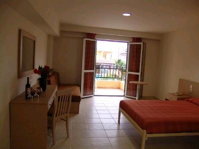 Cosman Hotel Kokkini Hani Bagian luar foto